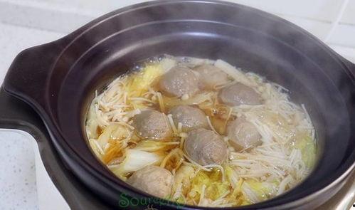 吃瓜天堂火锅炖兔仔,吃瓜天堂的独特风味之旅